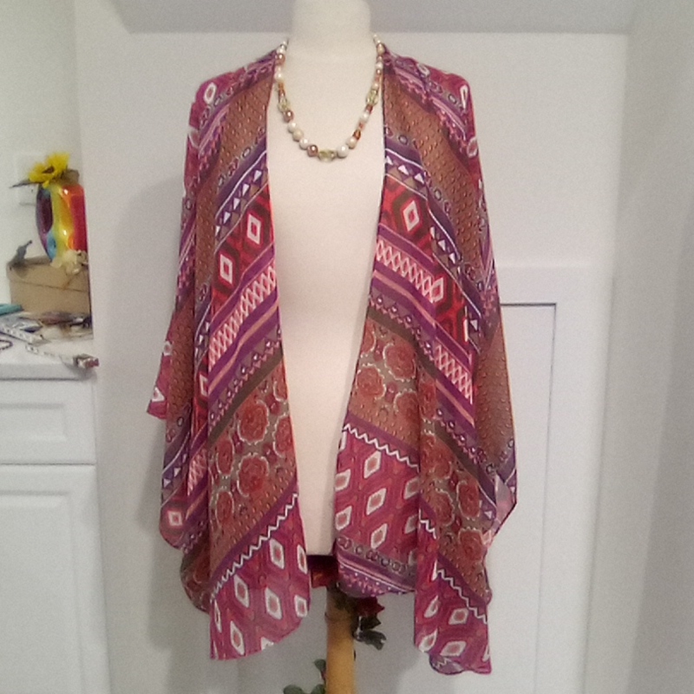 Typical Semi Sheer Boutique Style Kimono Wrap Pink Tones